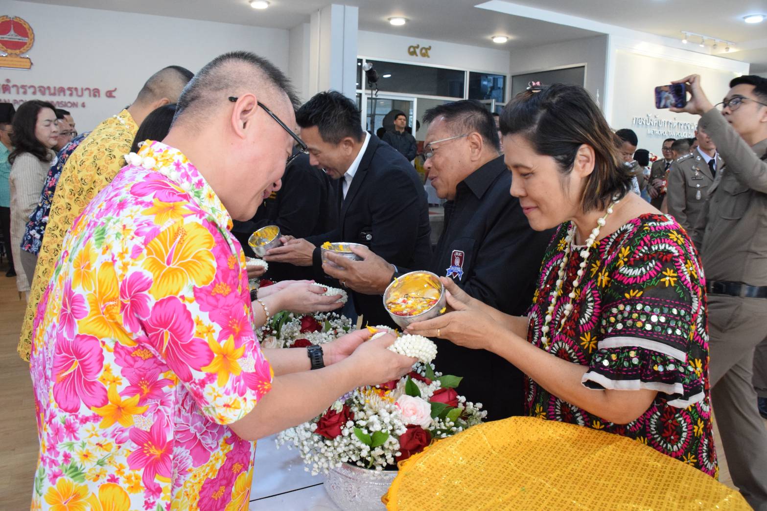 IMAGE - 2477