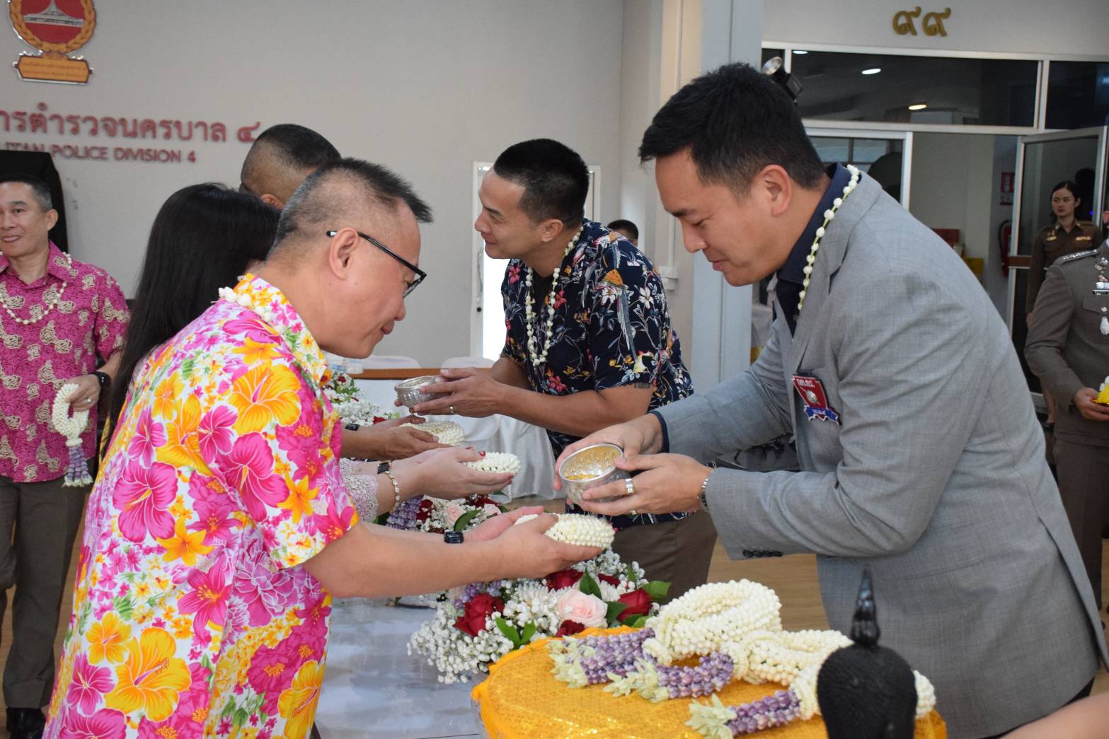 IMAGE - 2469