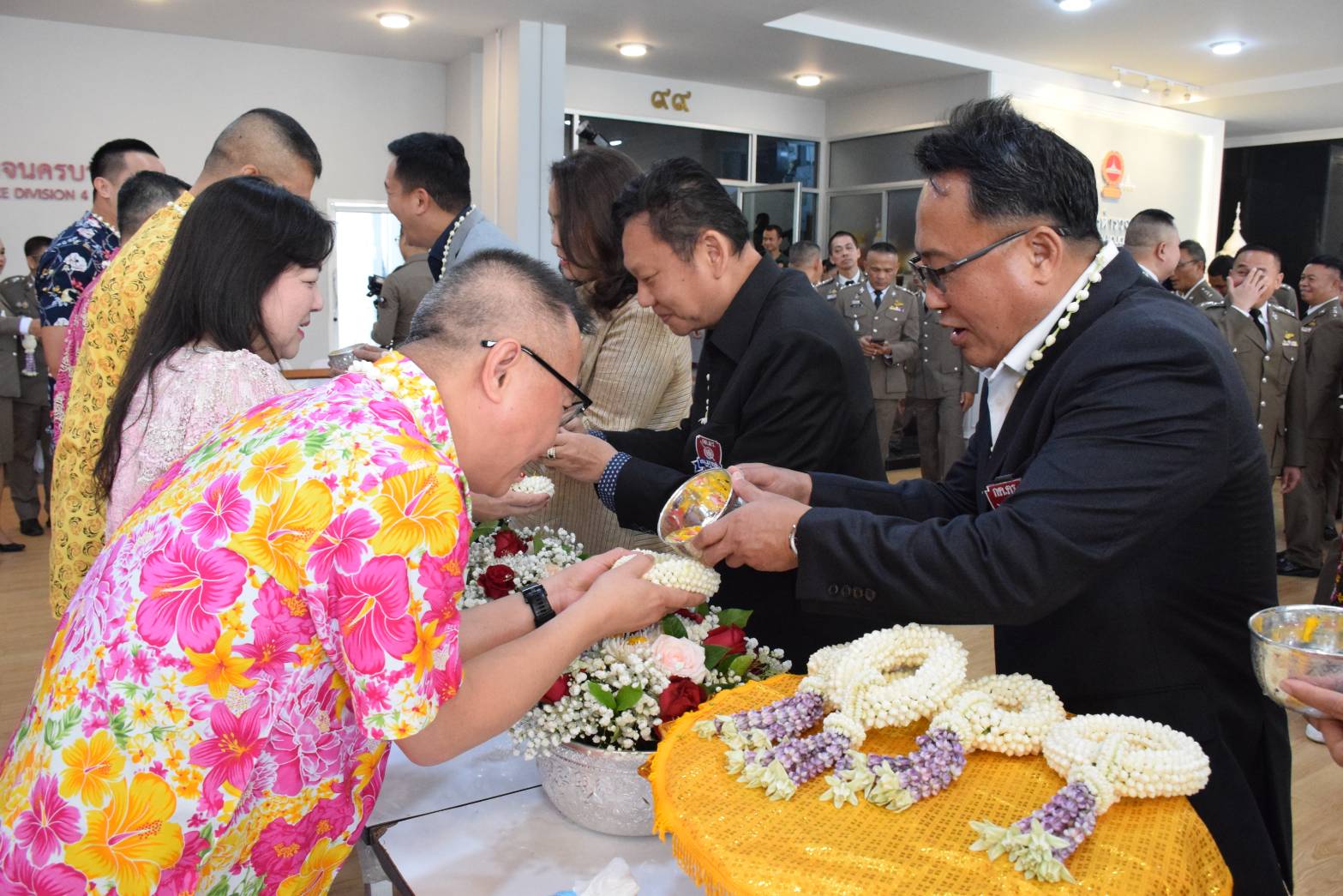 IMAGE - 2471